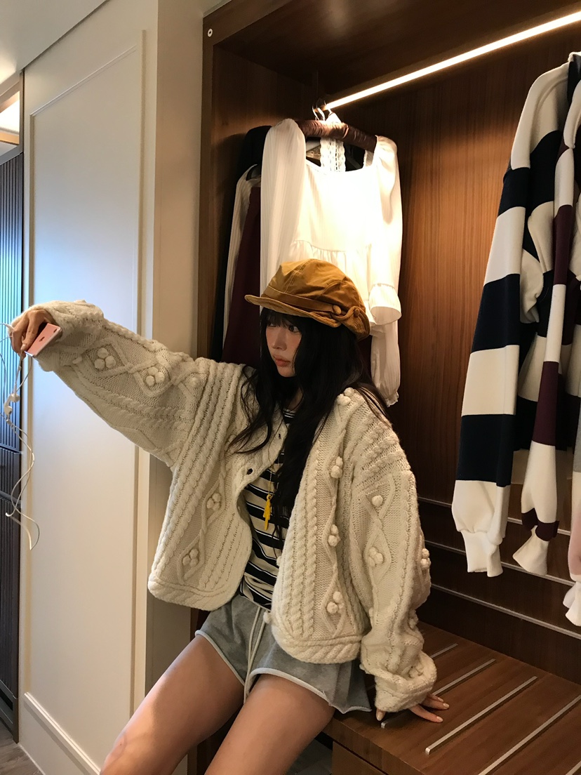 LOVE PULL東大門代購女士新款推薦人氣職業開衫手工毛絨LOVE PULL開衫