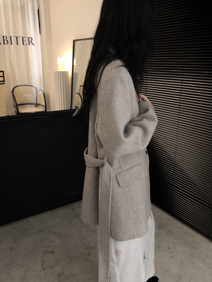 LE BUTTER韓國直郵女士新品休閑熱賣夾克手工制品含腰帶LE BUTTER夾克