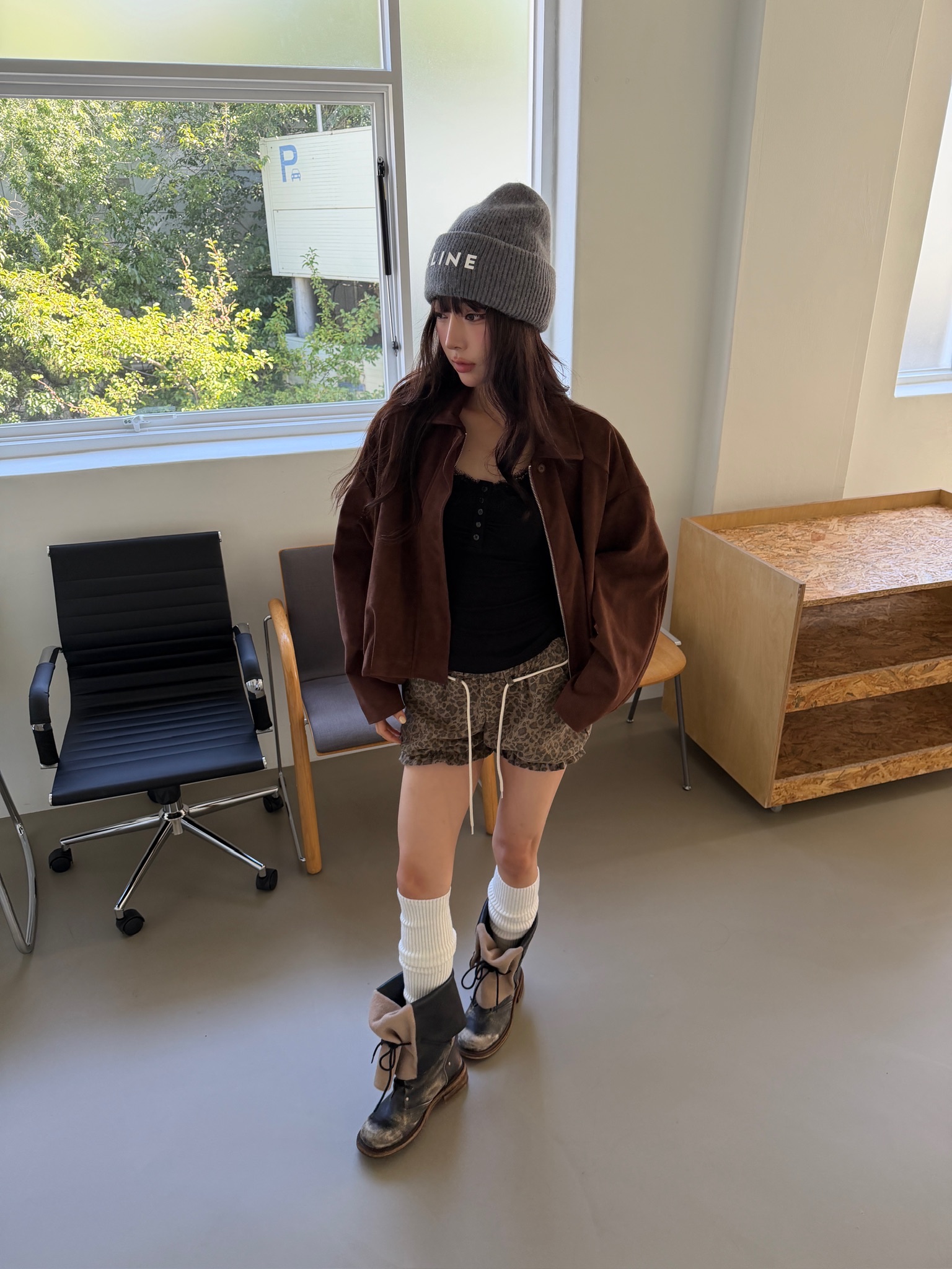 LOVE PULL韓國代購女裝新款時尚休閑人氣推薦職業熱賣短褲LOVE PULL短褲
