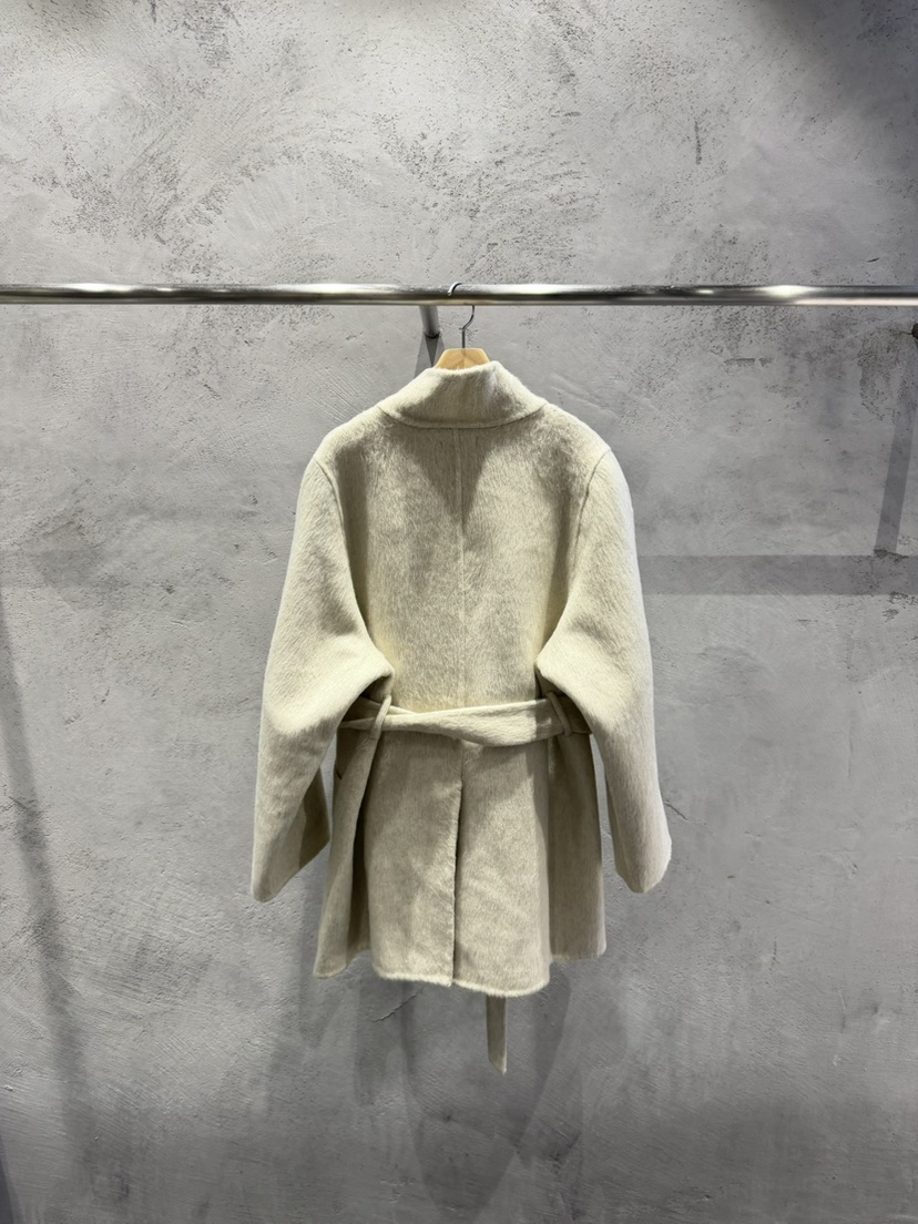 PIN-UP韓國直郵女裝新品推薦中長款大衣手工制作含腰帶高領PIN-UP中長款大衣