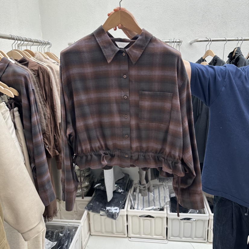 HUMMING BIRD東大門實拍女士新品真品推薦人氣襯衫蕾絲衫HUMMING BIRD襯衫/蕾絲衫圖色2