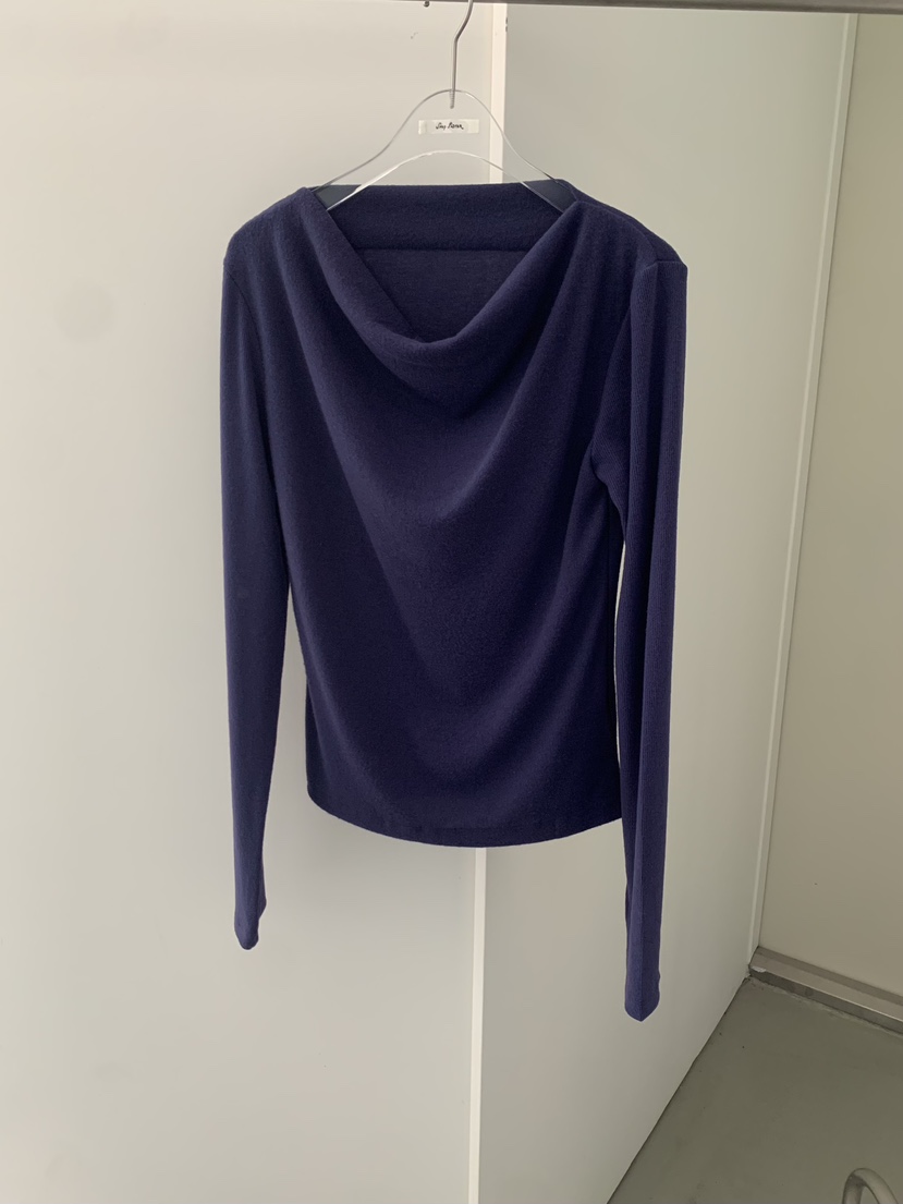 SHOP POSTER韓國直郵女士新品真品職業長袖T恤荷葉邊保暖SHOP POSTER長袖T恤圖色2