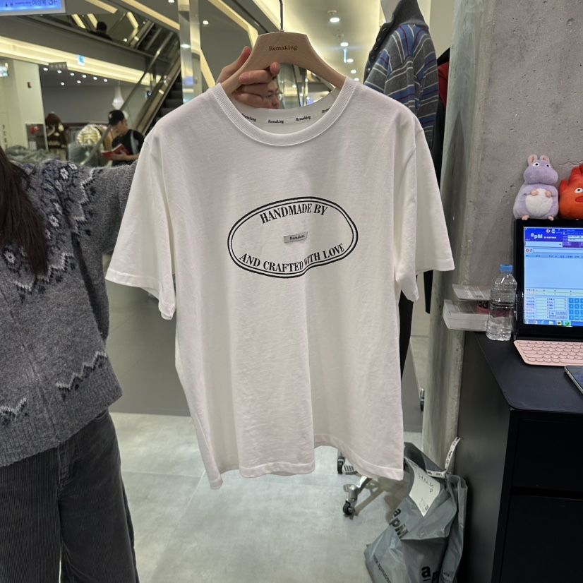 URBANSTORY/REMAKING東大門直郵女裝新品推薦時尚真品T恤Remaking/URBANSTORYT恤圖色1白色