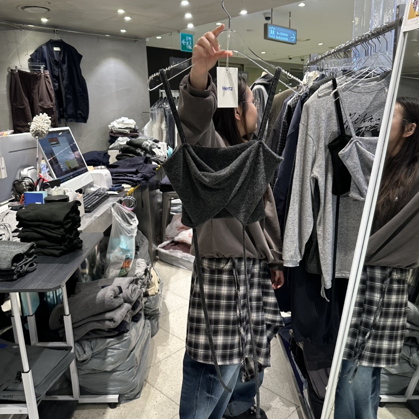 HERTZ-P東大門實拍女士新品人氣推薦休閑熱賣真品吊帶背心HERTZ-P吊帶/背心圖色3墨色