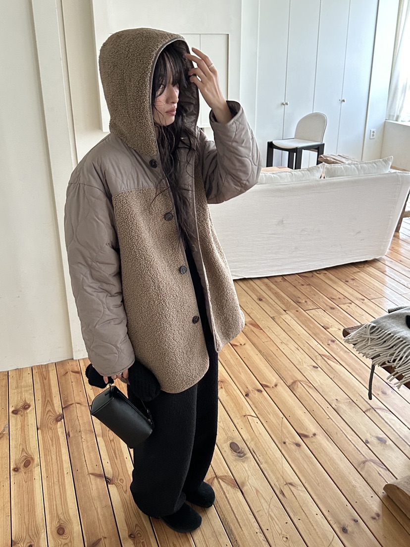 LE VASE東大門實拍女裝新品人氣熱賣時尚推薦夾克雙面連帽LE VASE夾克