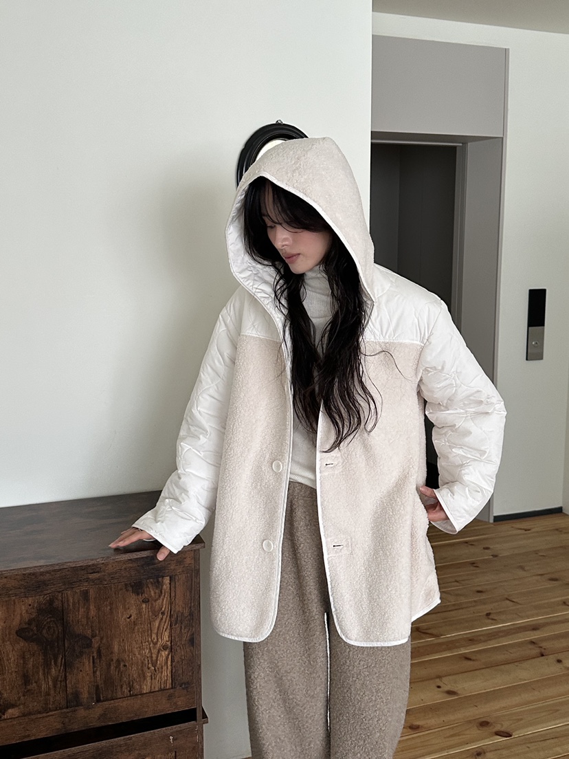 LE VASE東大門實拍女裝新品人氣熱賣時尚推薦夾克雙面連帽LE VASE夾克
