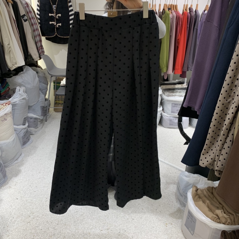OASISSEOUL東大門直郵女裝新品真品休閑時尚人氣熱賣休閑褲OASISSEOUL休閑褲圖色2