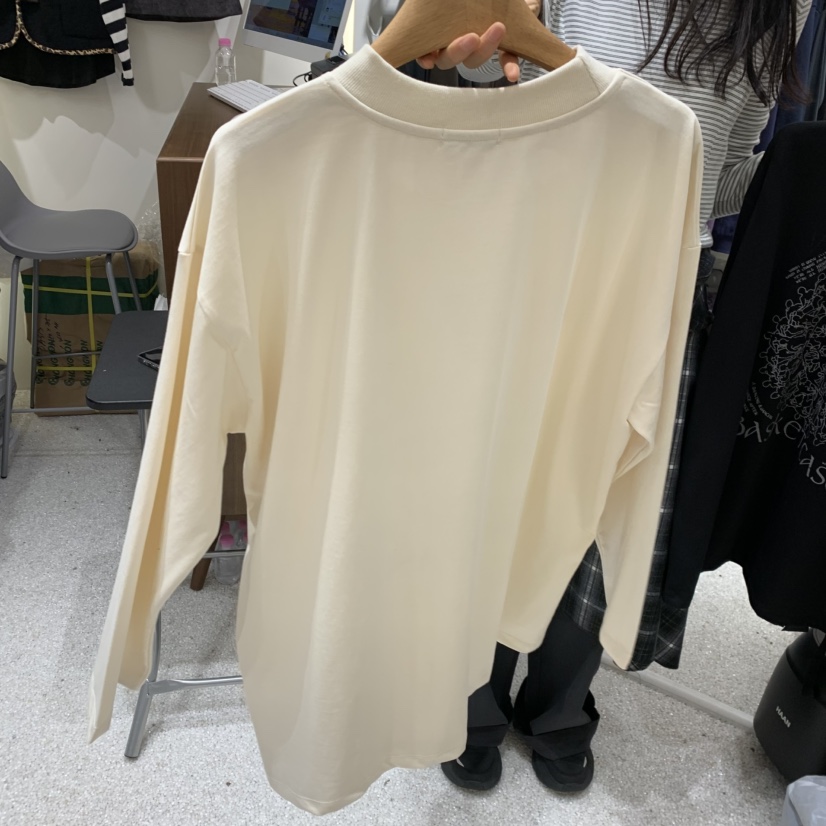 OASISSEOUL東大門代購女裝新品人氣時尚推薦熱賣休閑長袖T恤OASISSEOUL長袖T恤