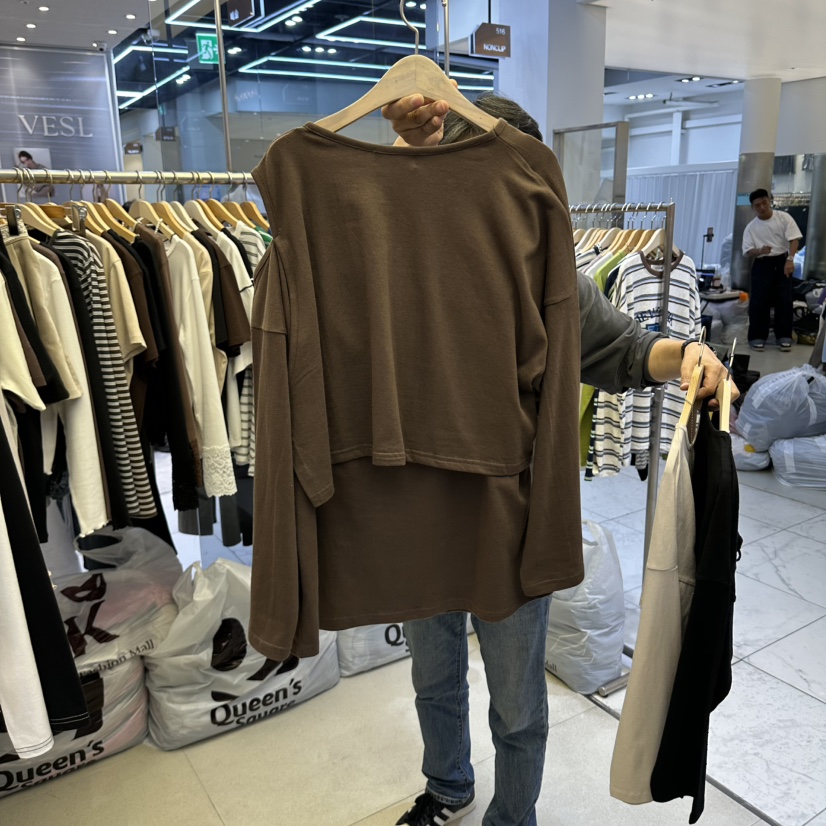K STORY東大門實拍女裝新品真品時尚推薦人氣長袖T恤假兩件K STORY長袖T恤