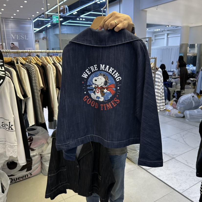 K STORY韓國代購女裝新款人氣推薦真品休閑熱賣夾克史努比K STORY夾克