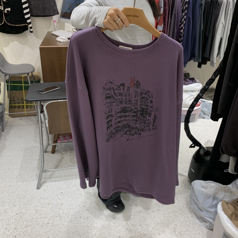 OASISSEOUL韓國直郵女士新品真品休閑時尚熱賣推薦長袖T恤OASISSEOUL長袖T恤圖色2