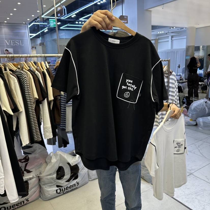 K STORY東大門實拍女裝新品時尚推薦真品熱賣人氣T恤口袋K STORYT恤圖色2