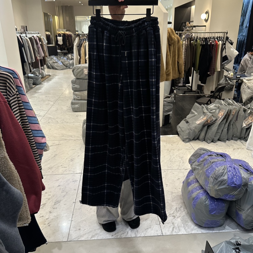 CREDITO東大門代購女裝新品真品人氣時尚休閑休閑褲格子絨CREDITO休閑褲圖色2藍色