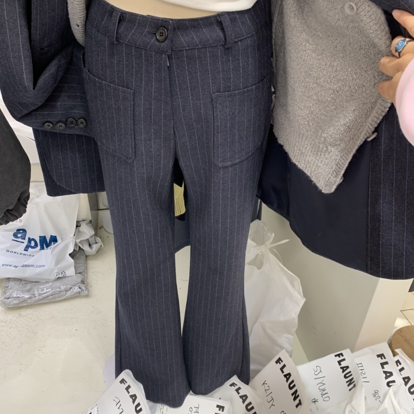 FLAUNT韓國直郵女裝新款真品時尚推薦人氣熱賣休閑褲修身FLAUNT休閑褲圖色1深藍色
