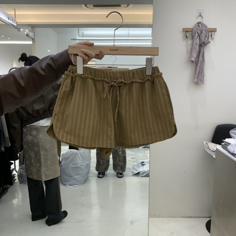 FLAUNT東大門直郵女裝新款時尚熱賣推薦人氣休閑短褲柔軟FLAUNT短褲圖色2