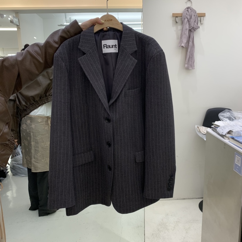FLAUNT東大門直郵女裝新品熱賣人氣推薦時尚西裝西服條紋FLAUNT西裝/西服圖色3墨