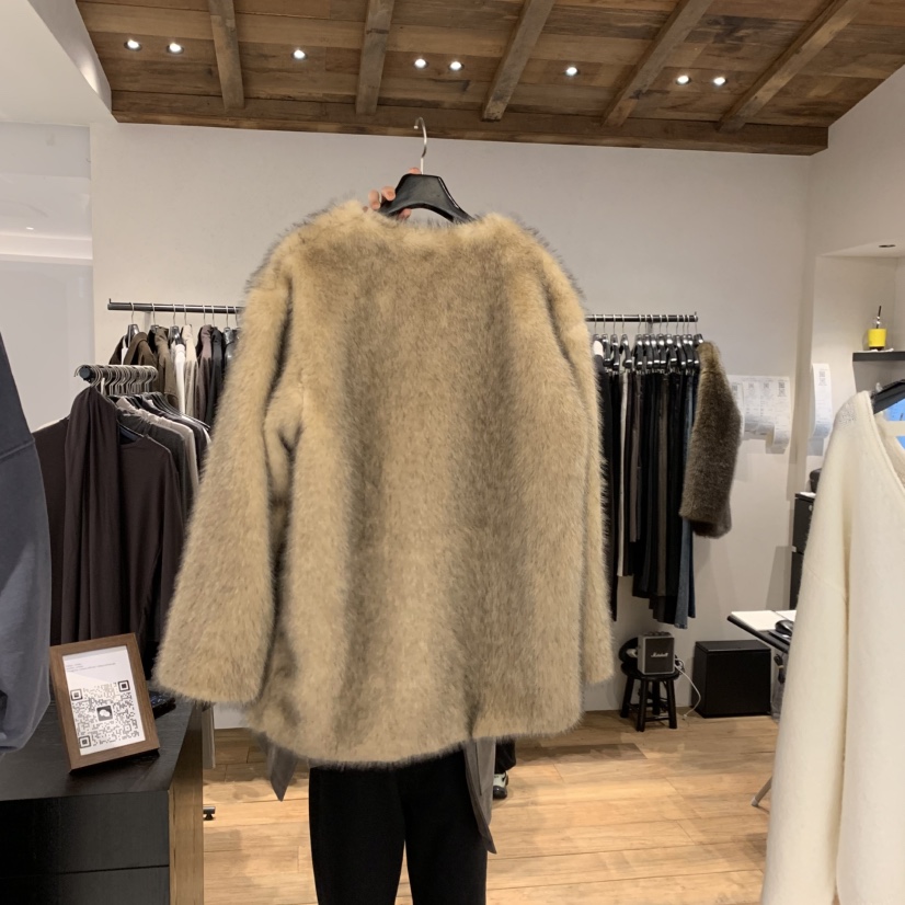 ORLEAN東大門代購女士新品熱賣人氣時尚推薦短款大衣皮草絨ORLEAN短款大衣