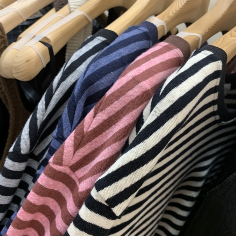 VILLABUTTON東大門實拍女裝新品職業推薦人氣長袖T恤條紋VILLA BUTTON長袖T恤