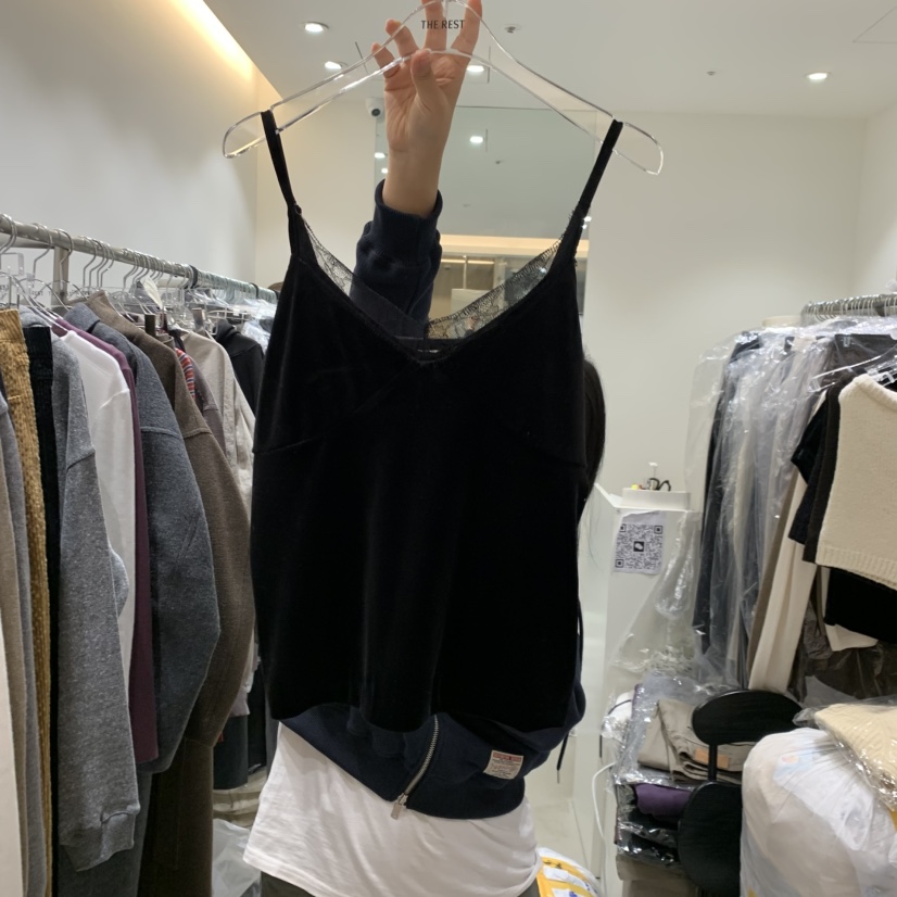 THE REST東大門實拍女裝新品熱賣人氣吊帶背心蕾絲絲絨無袖THE REST/UNNOEUD吊帶/背心圖色2