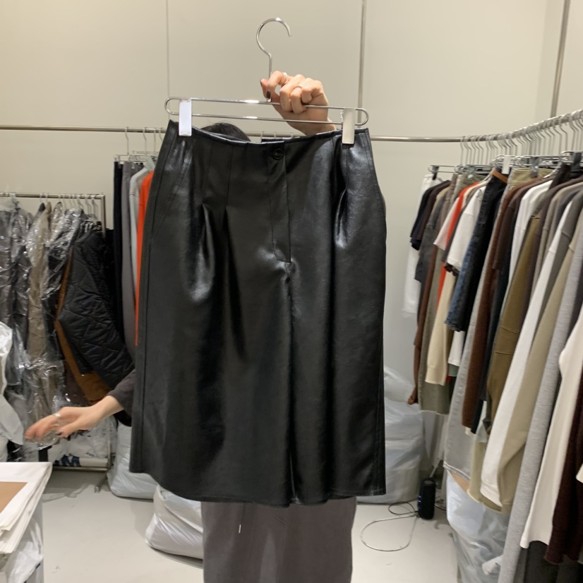 BANY ANCO韓國代購女士新品時尚真品熱賣半身裙中短裙牛皮BANY ANCO半身裙/中短裙圖色2黑