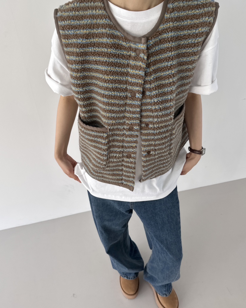 HOWDY/FACT THE NERD東大門代購女士新品推薦休閑馬甲HOWDY/FACT THE NERD馬甲