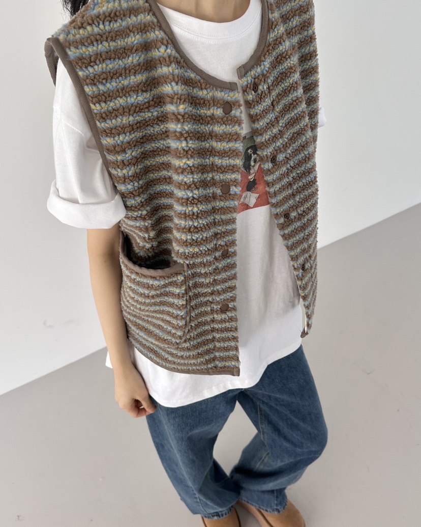 HOWDY/FACT THE NERD東大門代購女士新品推薦休閑馬甲HOWDY/FACT THE NERD馬甲
