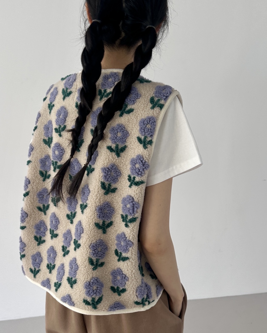 HOWDY/FACT THE NERD東大門實拍女裝新品真品馬甲花朵HOWDY/FACT THE NERD馬甲