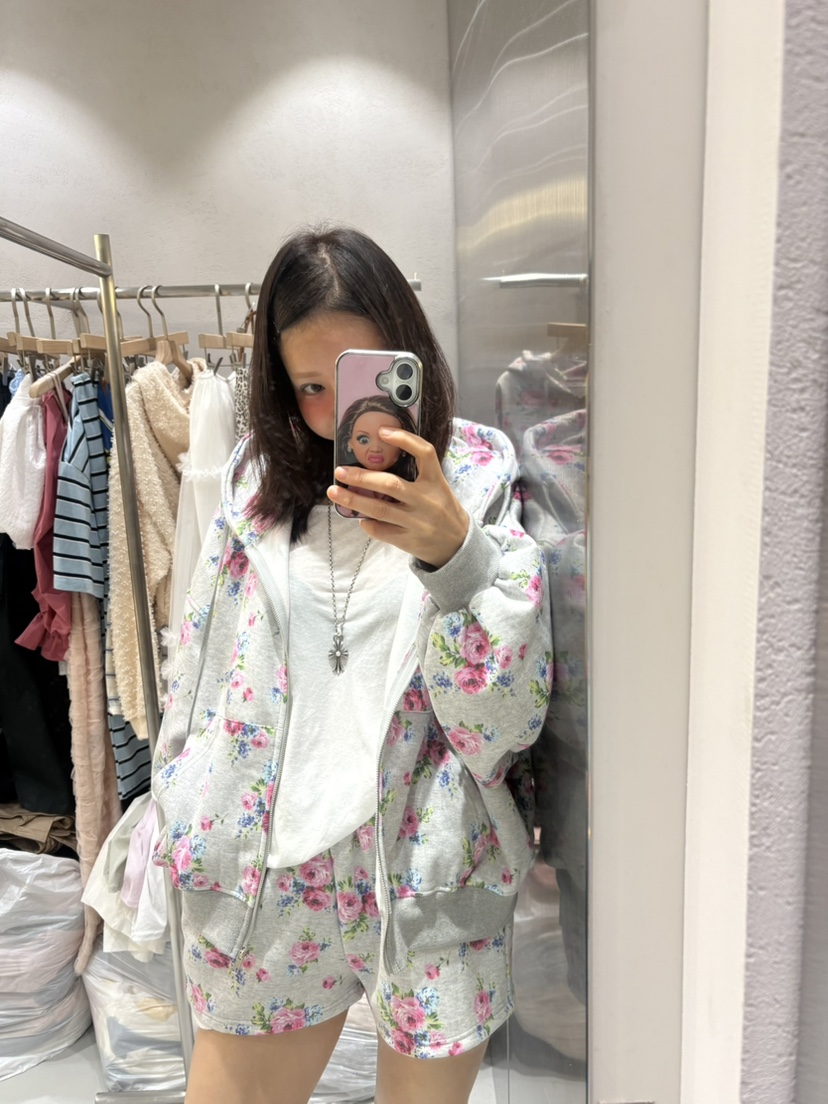 PLATFORM-L東大門直郵女裝新品真品人氣時尚推薦熱賣短褲絨PLATFORM-L短褲