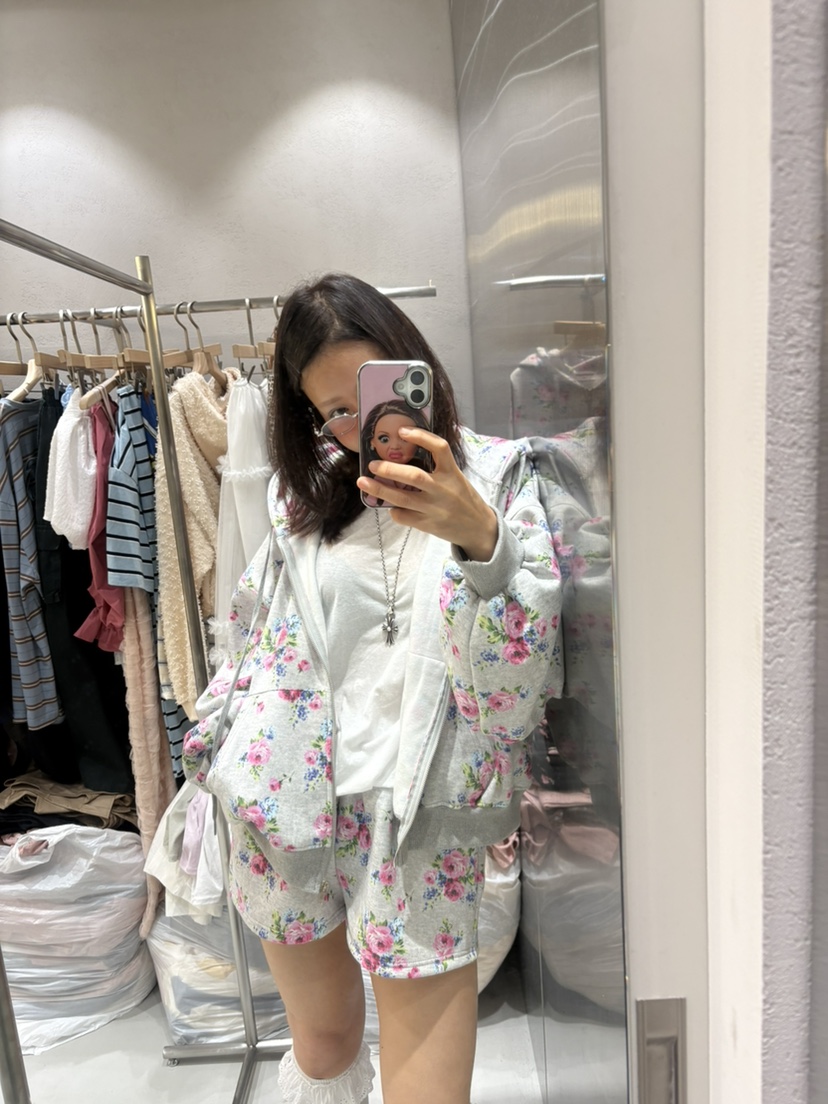 PLATFORM-L東大門直郵女裝新品真品人氣時尚推薦熱賣短褲絨PLATFORM-L短褲