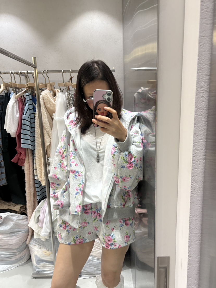 PLATFORM-L東大門直郵女裝新品真品人氣時尚推薦熱賣短褲絨PLATFORM-L短褲