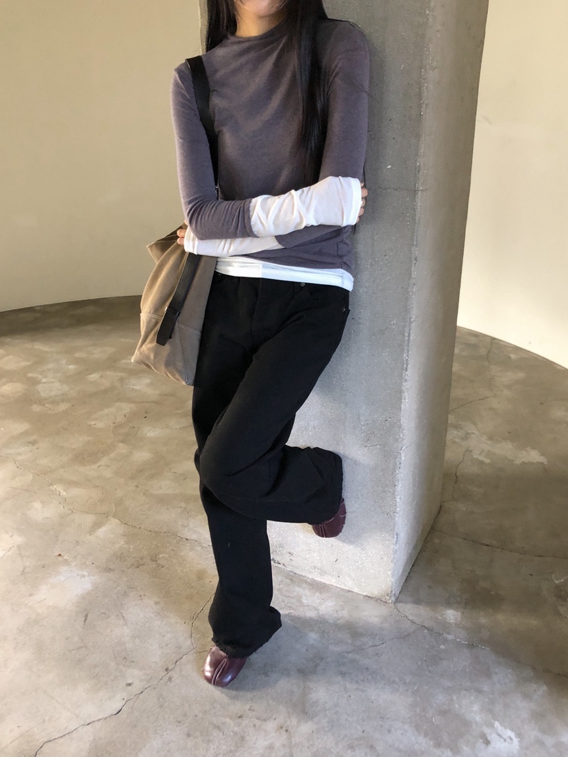 MURMUR韓國直郵女裝新款真品人氣熱賣時尚長袖T恤多層高領MURMUR長袖T恤