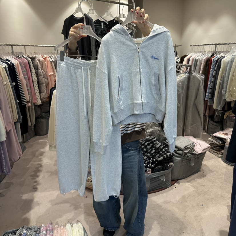 MIMME/LOOKK東大門直郵女裝新款休閑套裝連帽衫字母絲帶MIMME/LOOKK套裝圖色2