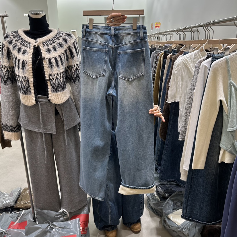 PART3東大門直郵女裝新品真品熱賣時尚推薦牛仔褲加絨抓絨Part.3牛仔褲