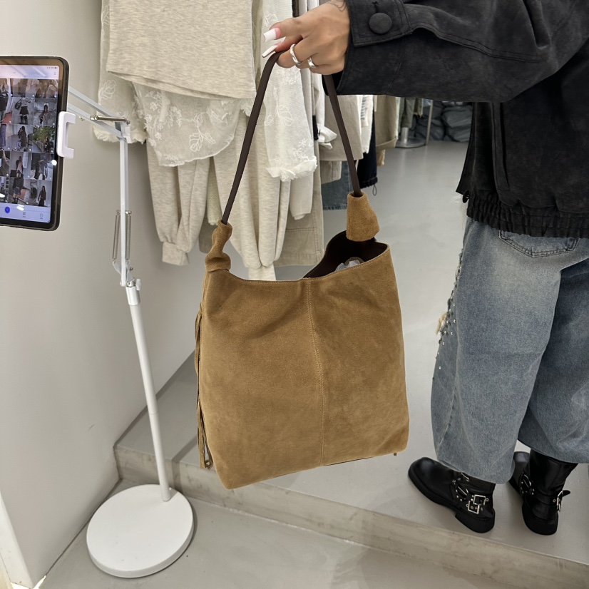 R U VAULT韓國代購女裝新款熱賣人氣推薦休閑單肩斜跨包R U VAULT單肩/斜跨包