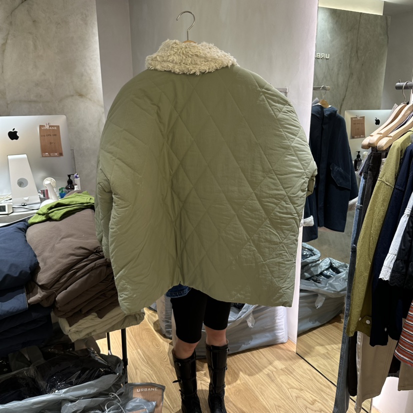 URBANE-P東大門實拍女裝新品時尚推薦人氣休閑短款棉服絎縫URBANE-P短款棉服