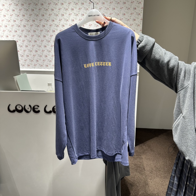 LOVE LETTER東大門直郵女裝新品推薦真品休閑人氣長袖T恤LOVE LETTER長袖T恤圖色2