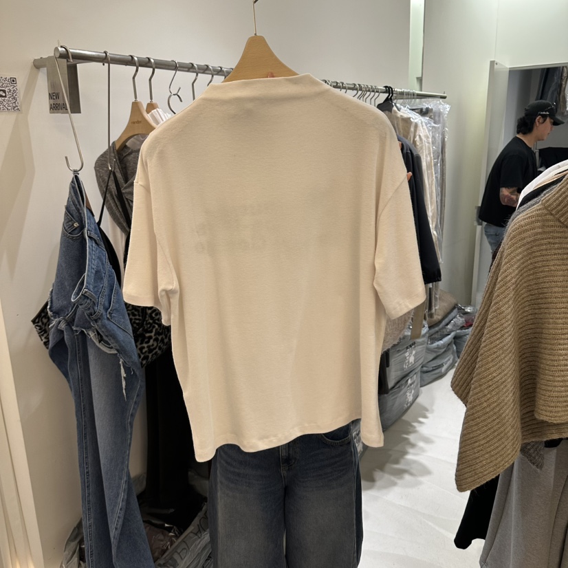 RENDER東大門直郵女裝新品休閑真品推薦熱賣時尚人氣T恤印花RENDERT恤