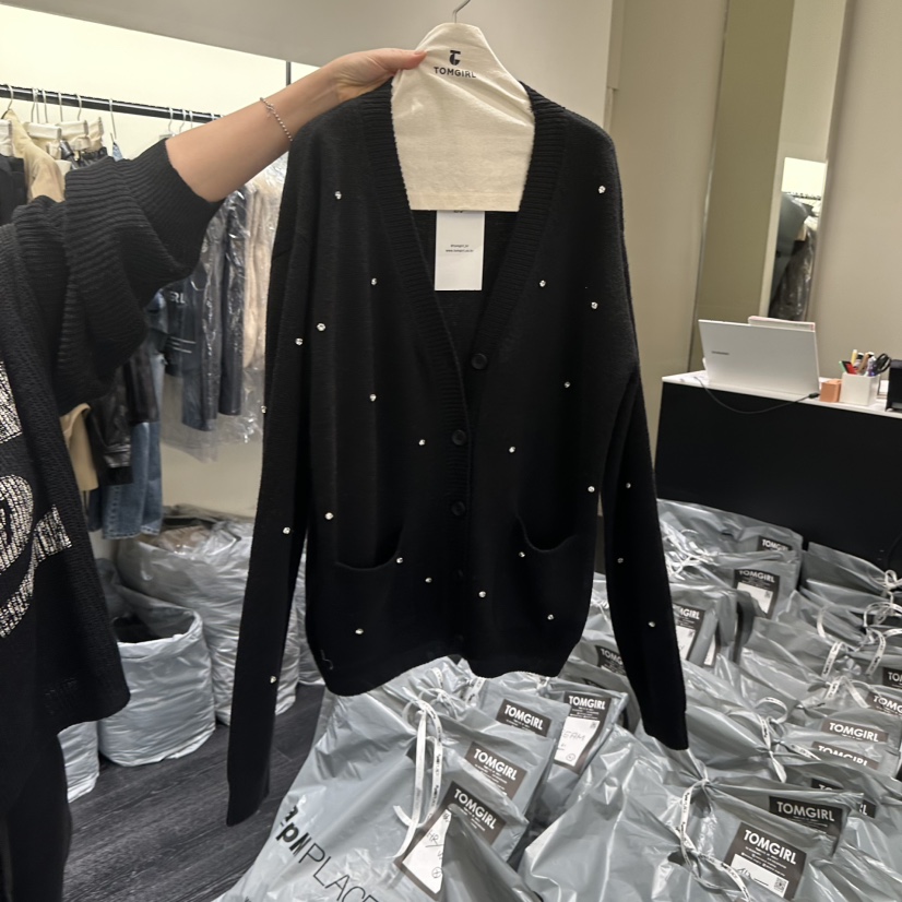 TOMGIRL東大門實拍女裝新款時尚熱賣人氣真品推薦開衫開衫TOMGIRL開衫圖色2