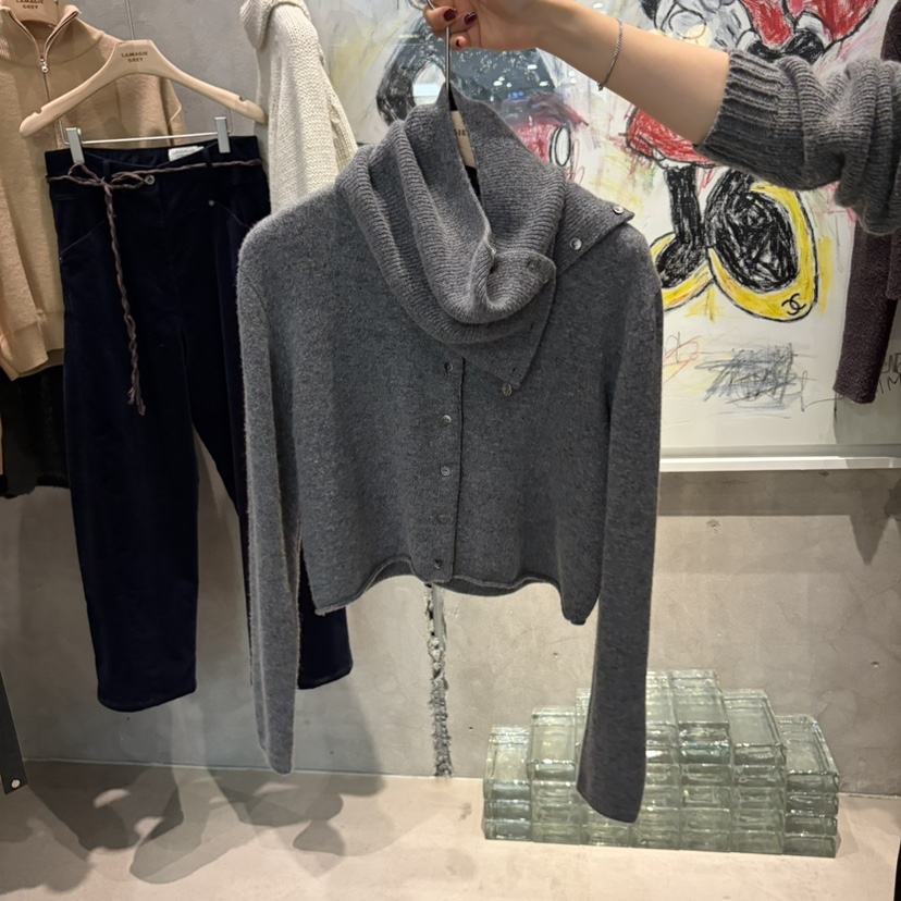 LAMAGIEPIE/LAMAGIE GREY韓國直郵女士新款人氣針織衫含圍巾保暖LAMAGIEPIE/LAMAGIE GREY針織衫圖色2灰
