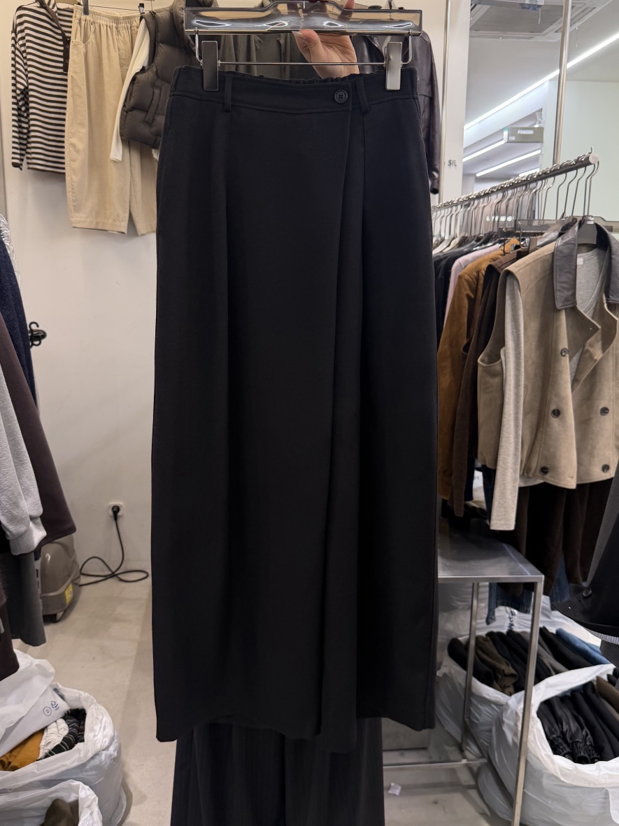 THE SIL韓國直郵女裝新品熱賣人氣休閑時尚真品推薦休閑褲THE SIL/1 2ILLY休閑褲圖色2黑色