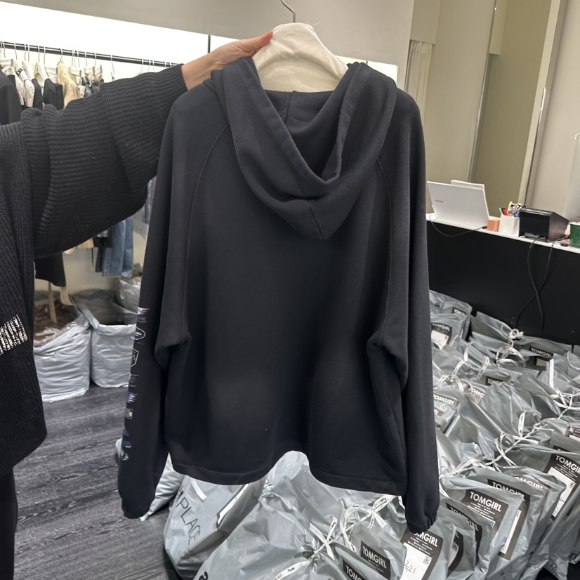 TOMGIRL東大門代購女士新品時尚熱賣推薦真品休閑人氣衛衣TOMGIRL衛衣