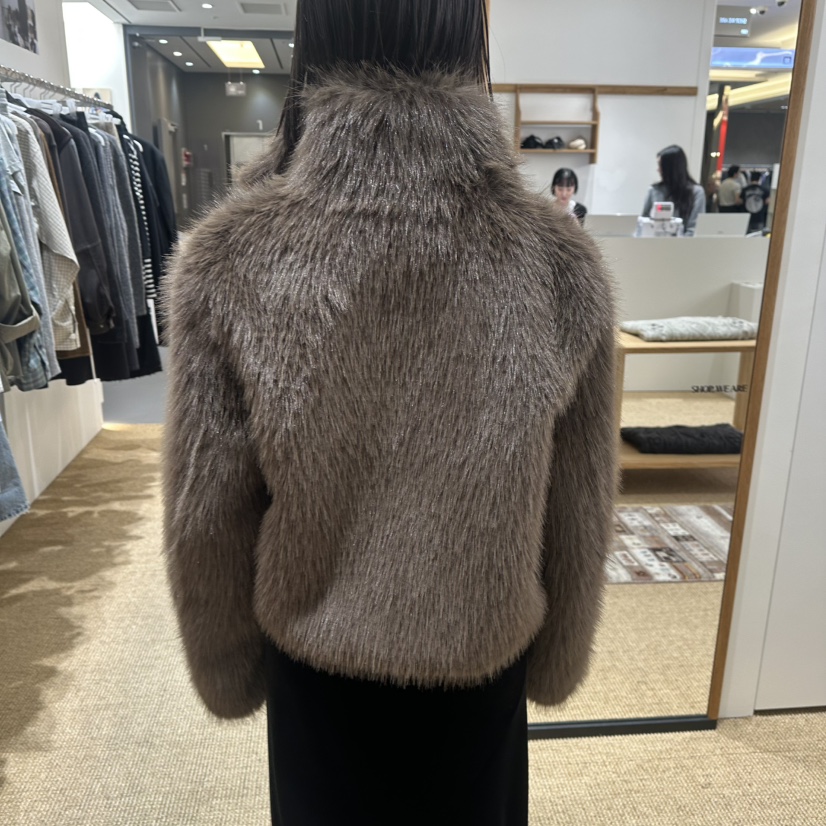 WE ARE/WELOVER東大門實拍女裝新品休閑熱賣人氣短款大衣SHOP_WE ARE短款大衣