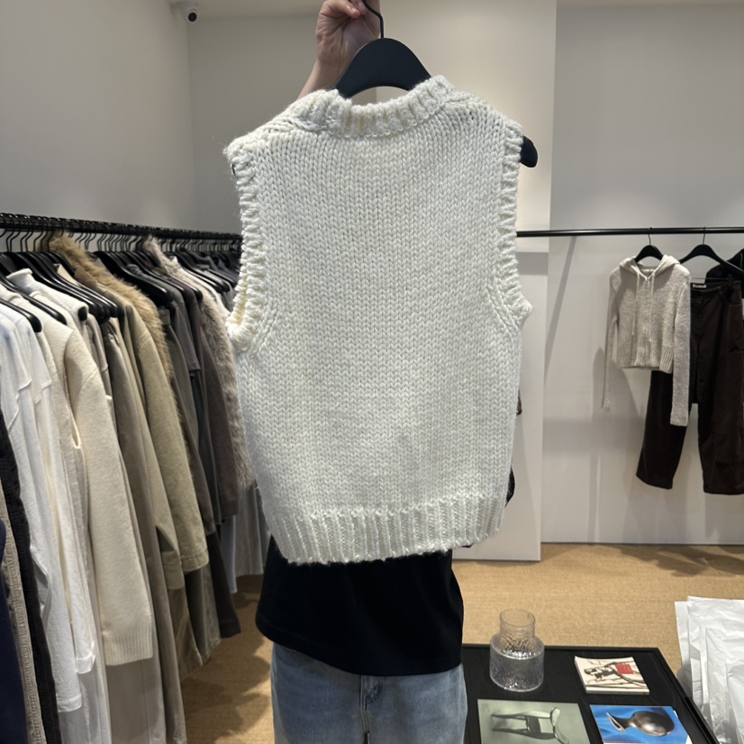 PAUSE東大門直郵女裝新品休閑時尚熱賣推薦人氣真品吊帶背心PAUSE吊帶/背心