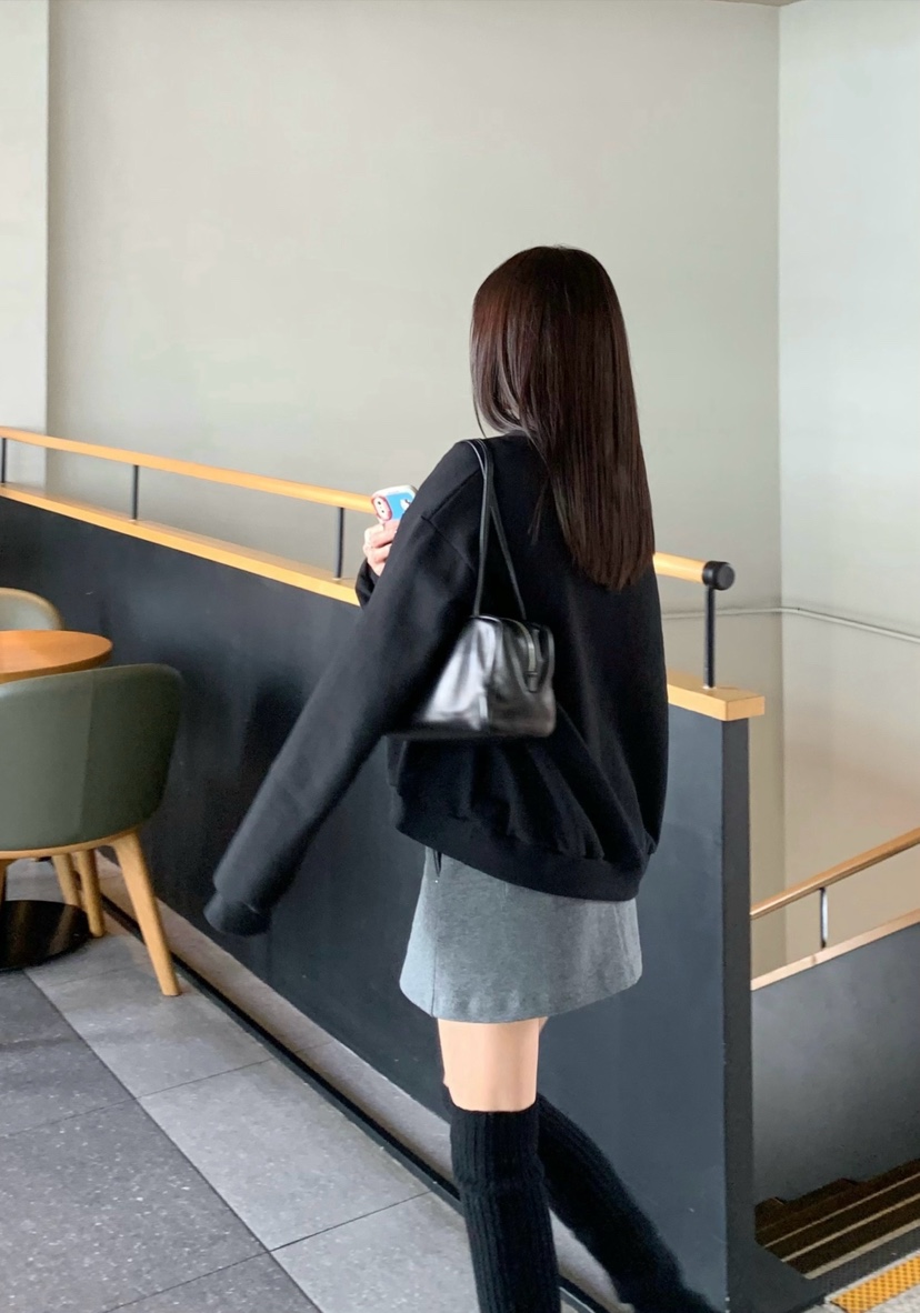 空東大門實拍女士新款休閑推薦人氣熱賣時尚真品衛衣COURGETTE衛衣