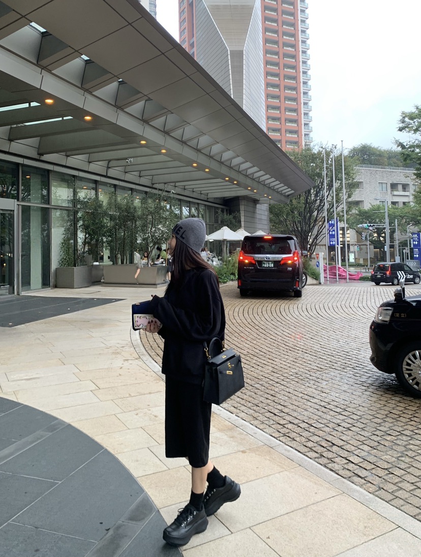 空東大門實拍女士新款休閑推薦人氣熱賣時尚真品衛衣COURGETTE衛衣