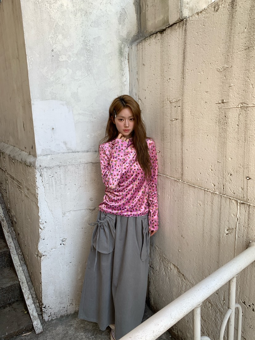 MAISONDEGLORY東大門直郵女裝新品休閑長袖T恤天鵝絨花朵高領Maison de glory長袖T恤