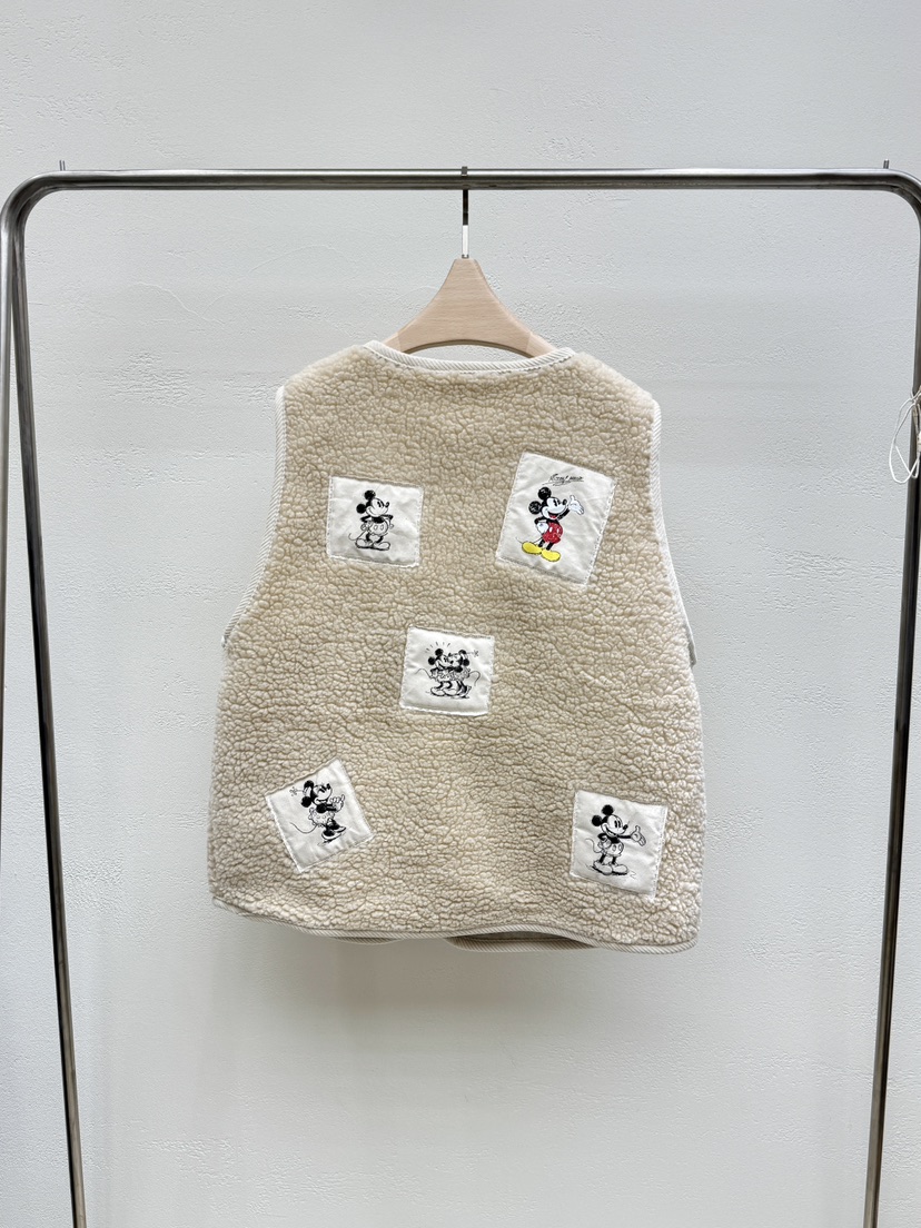 S.R.T.T.韓國直郵女裝新款真品休閑時尚熱賣人氣馬甲S.R.T.T.馬甲