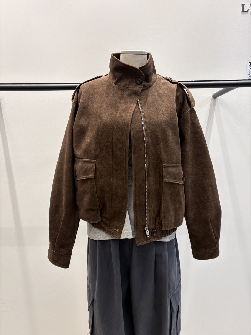 LAIVE東大門實拍女裝新品推薦真品熱賣時尚人氣休閑夾克Laive夾克