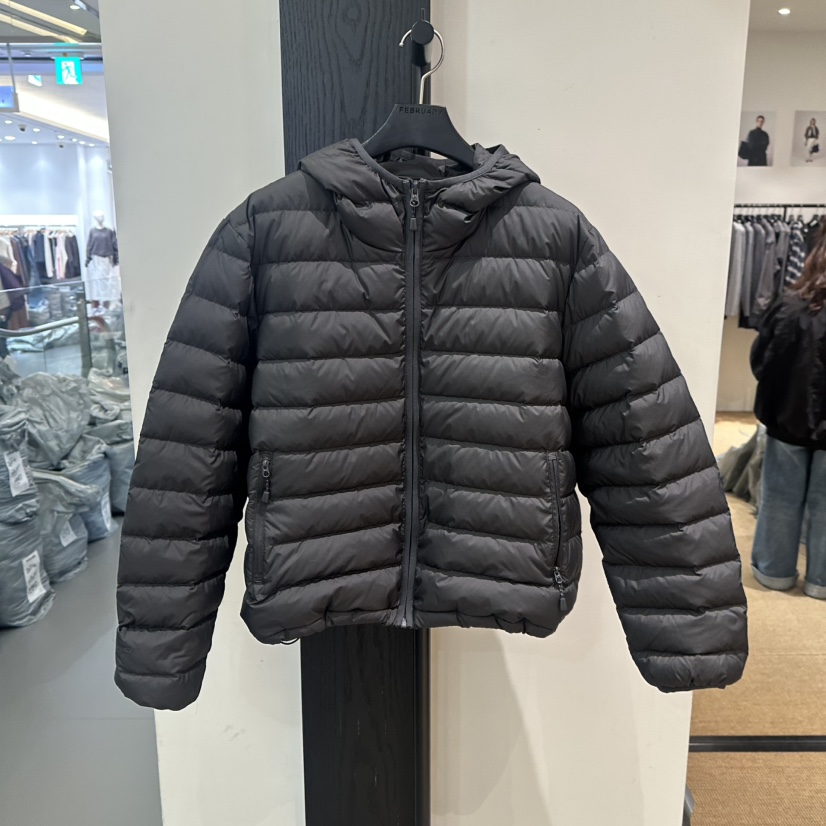 FEBRUARY 11東大門直郵女裝新品熱賣時尚人氣短款羽絨服鵝FEBRUARY 11短款羽絨服圖色3黑色
