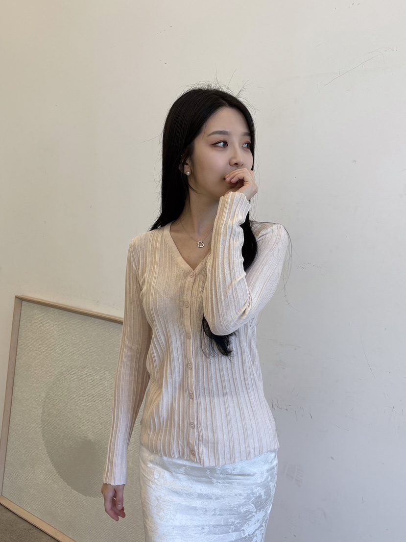 HERME韓國代購女裝新品熱賣時尚推薦休閑人氣真品開衫HERME開衫